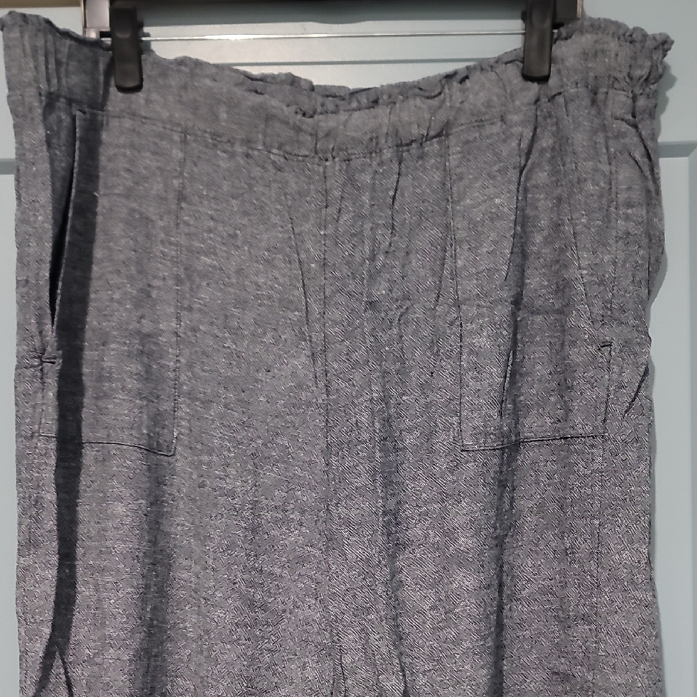 Time and Tru Charcoal Pants - Picture 3 of 10